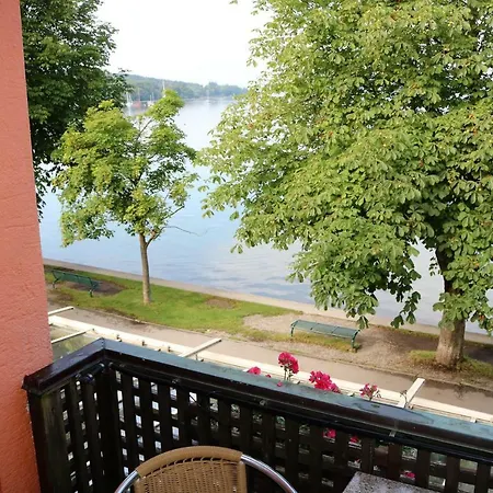 Отель Seehotel Pegasus Хершинг-ам-Аммерзе