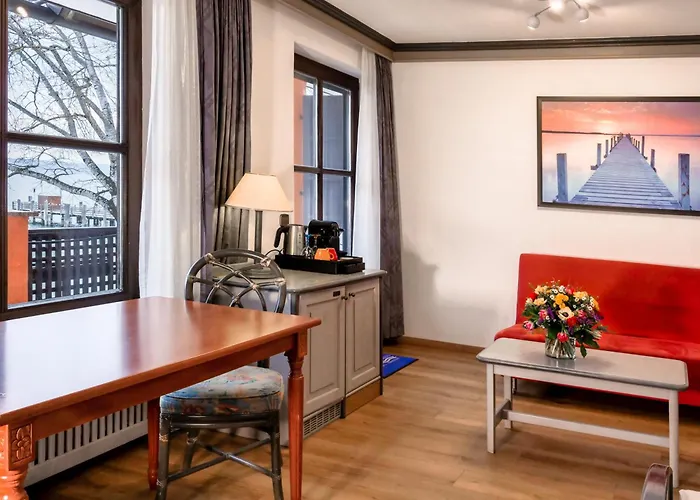 酒店 Seehotel Pegasus 3*