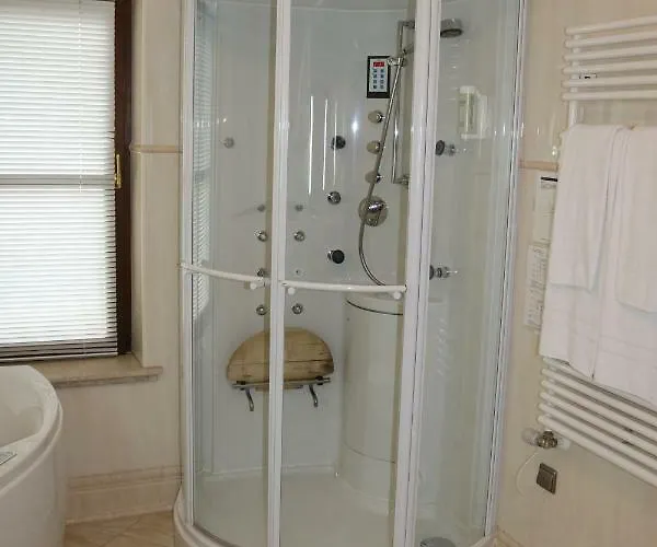 酒店 Seehotel Pegasus 3*