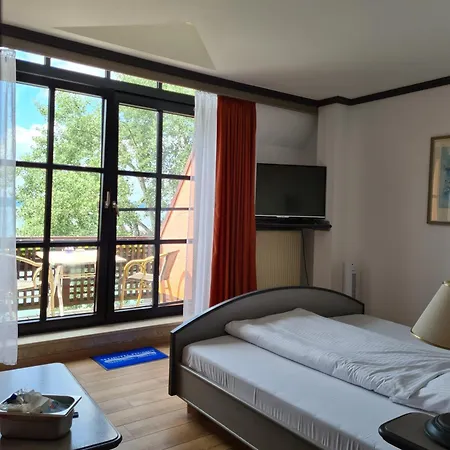 Seehotel Pegasus 3* Хершинг-ам-Аммерзе